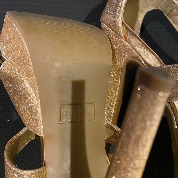 GOLD GLITTER STRAPY HEELS- SIZE 7 - Picture 6 of 6